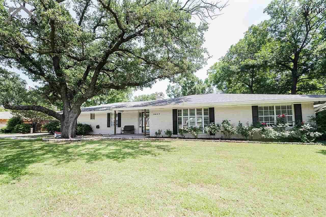 2617 Amherst Dr Wichita Falls, TX 76308 - Thumbnail 2