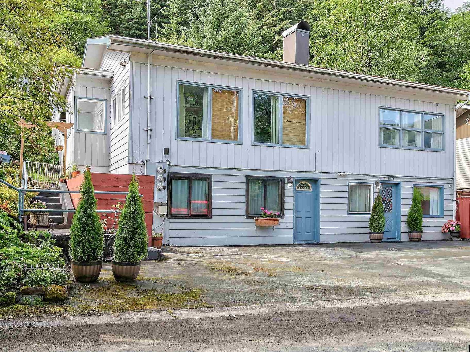 615 5th St Douglas, AK 99824 - Thumbnail 2