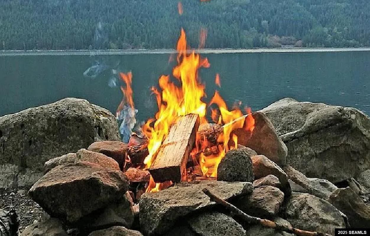 Chilkat Lake Chilkat Lake Road Lake Haines, AK 99827 - Thumbnail 2