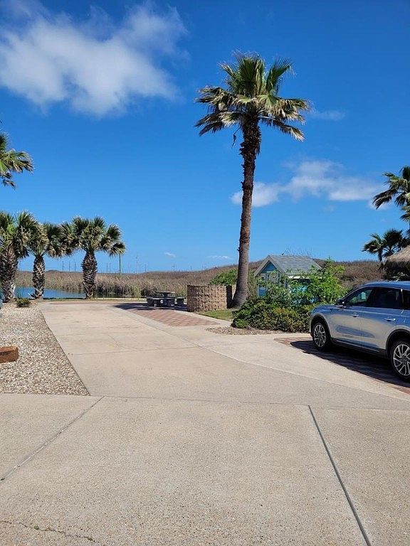 5601 State Highway 361 Port Aransas, TX 78373 - Thumbnail 2
