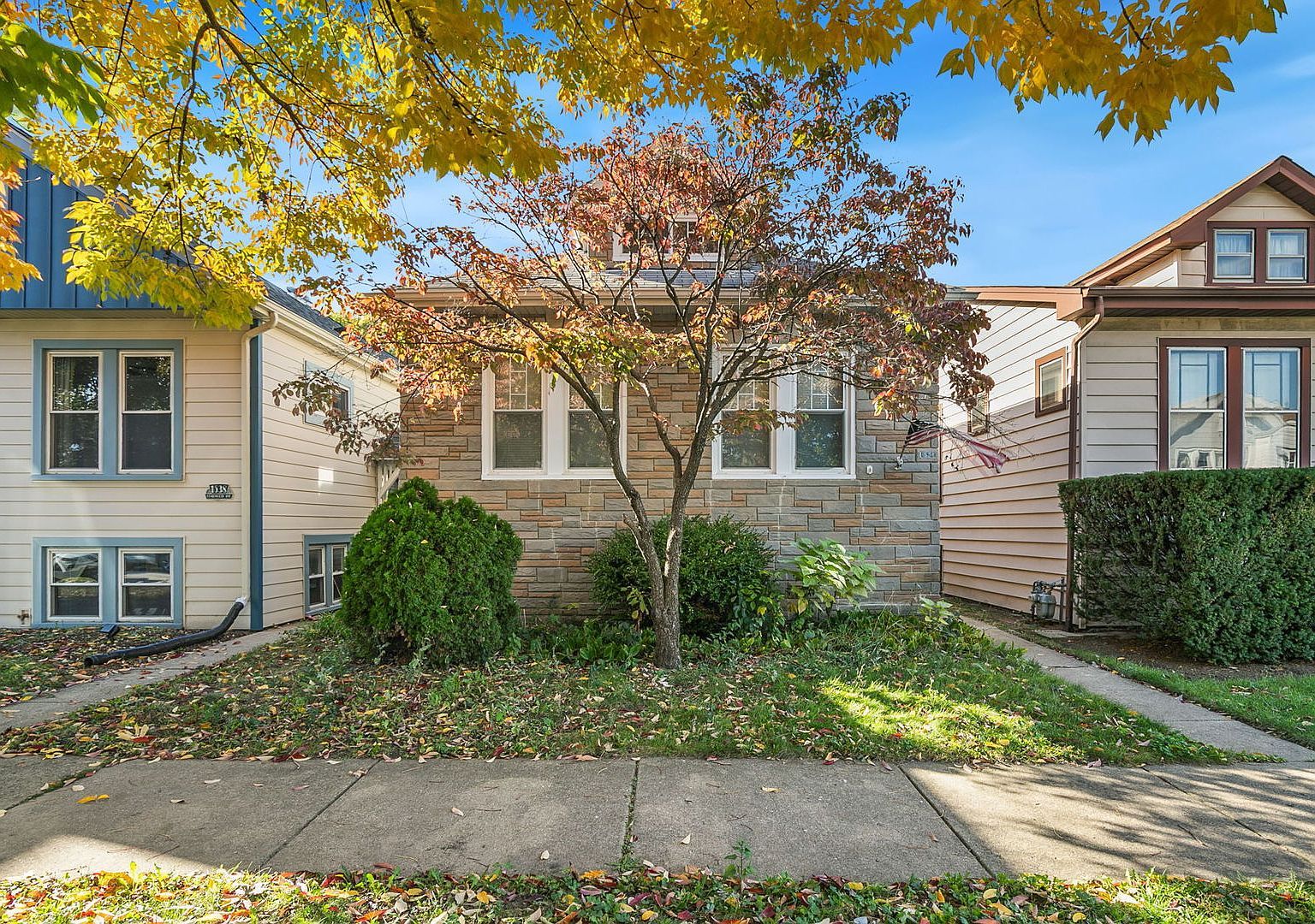 1536 Kenilworth Ave Berwyn, IL 60402 - Thumbnail 2