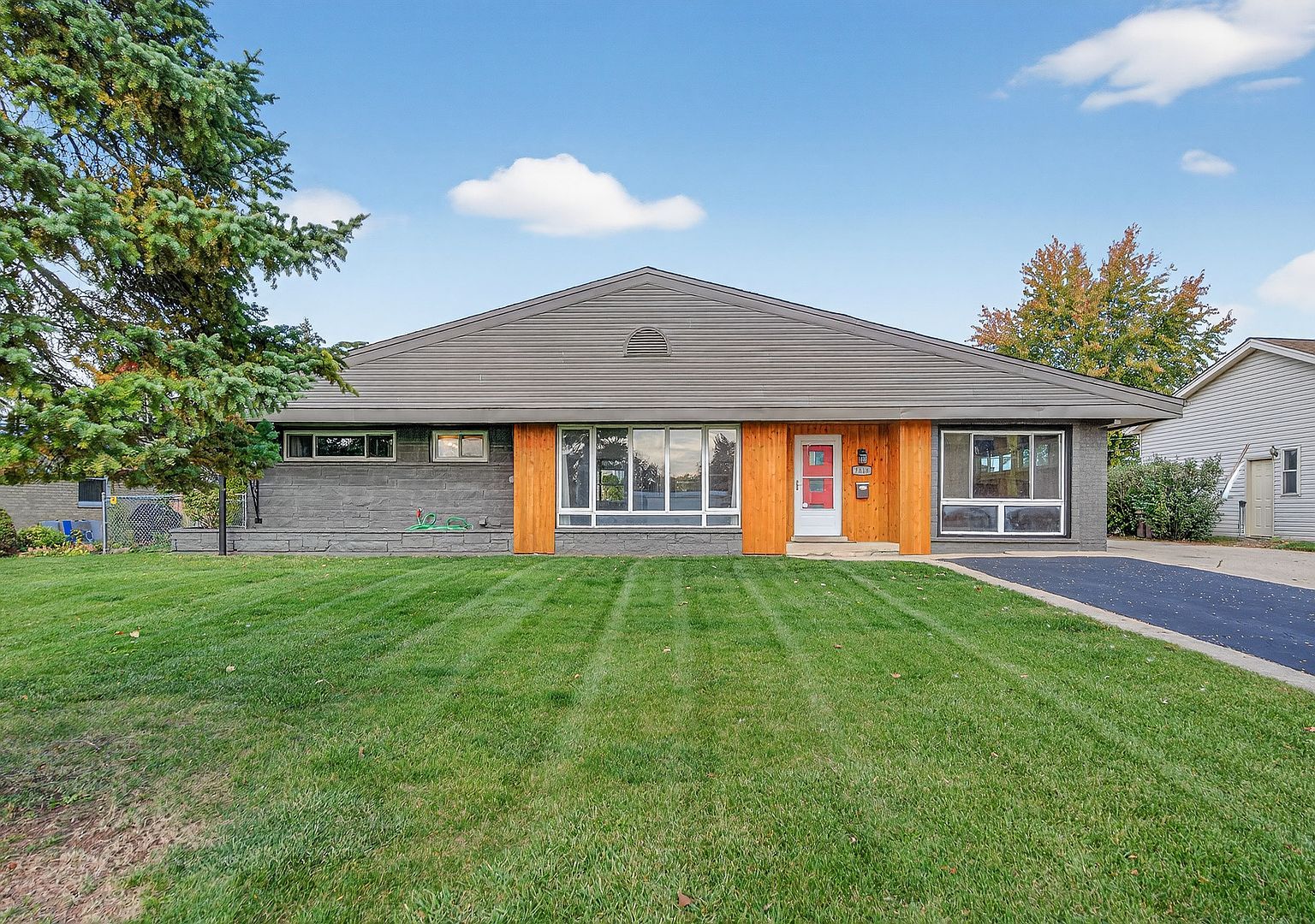 7818 W Argyle St Norridge, IL 60706 - Thumbnail 2