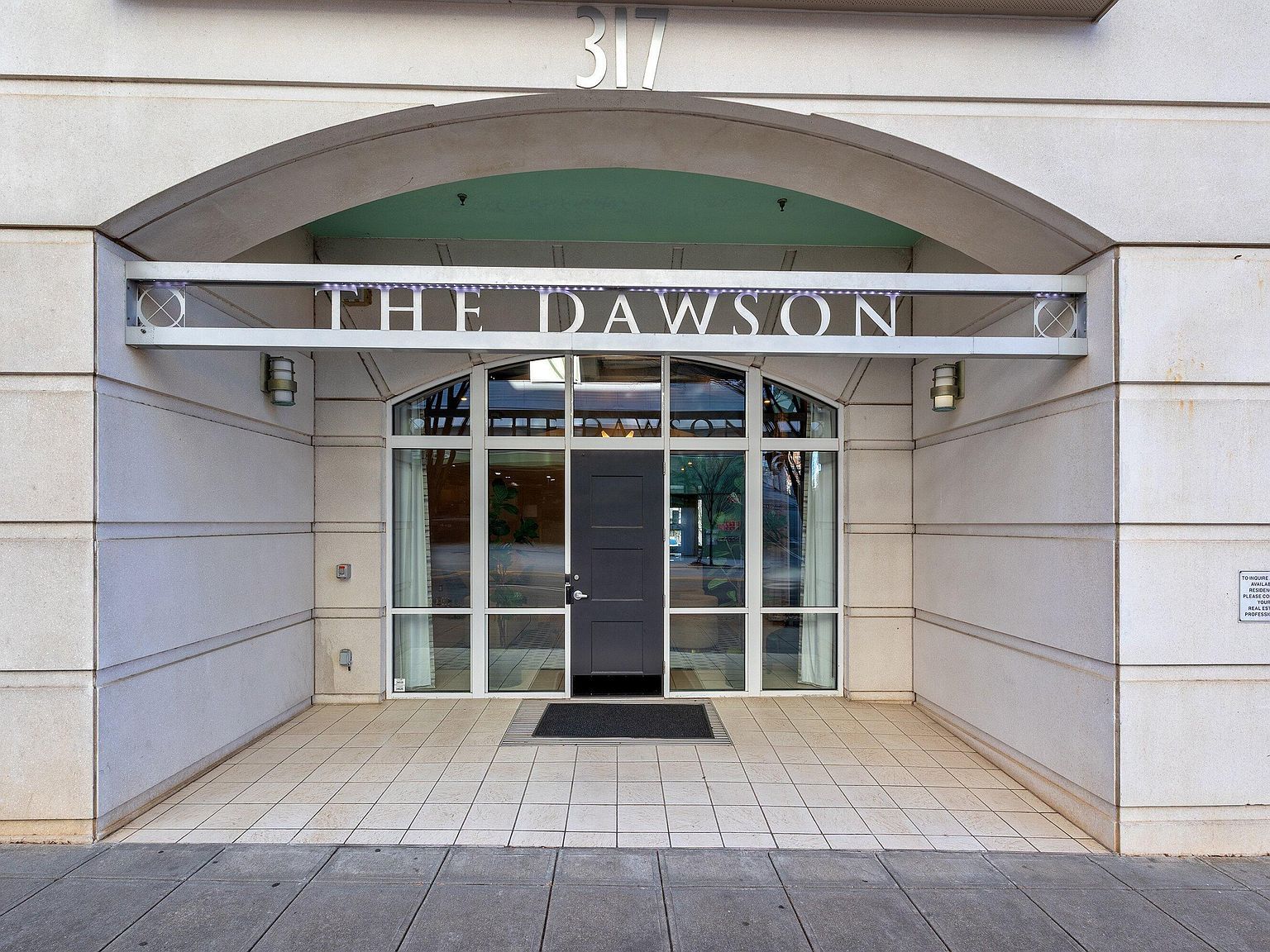 317 W Morgan St APT 215 Raleigh, NC 27601 - Thumbnail 2