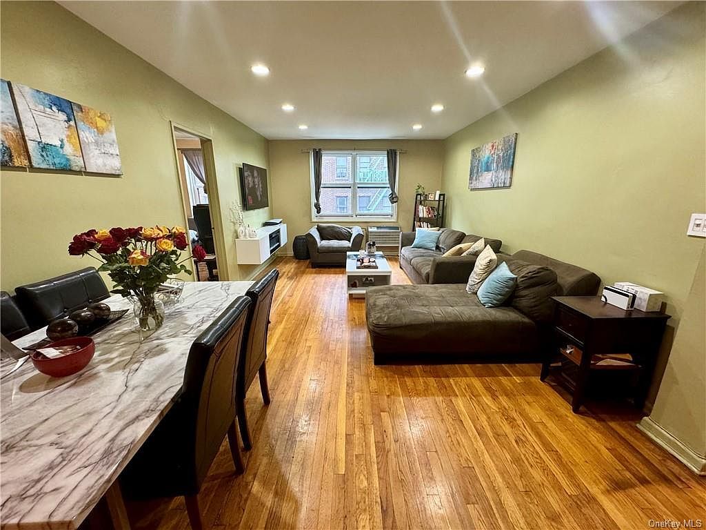 75 W 238th St APT 6D Bronx, NY 10463 - Thumbnail 2