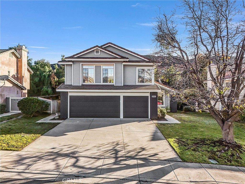 13219 Gold Rush Dr Corona, CA 92883 - Thumbnail 2