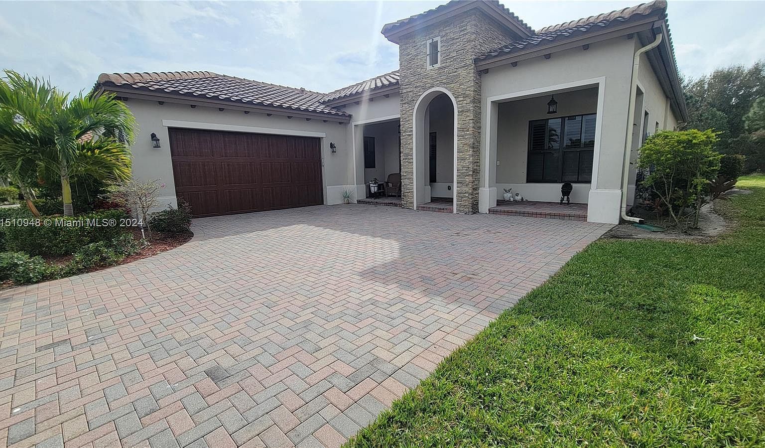 5371 Ferrari Ave Immokalee, FL 34142 - Thumbnail 2