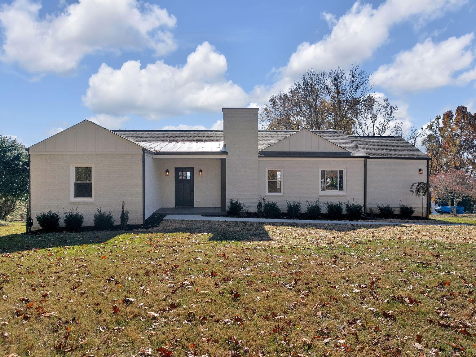 4509 Old Stage Rd Kingsport, TN 37664 - Thumbnail 2