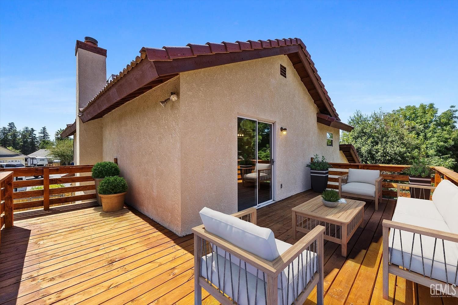 601 Las Arenas Ct Bakersfield, CA 93314 - Thumbnail 2