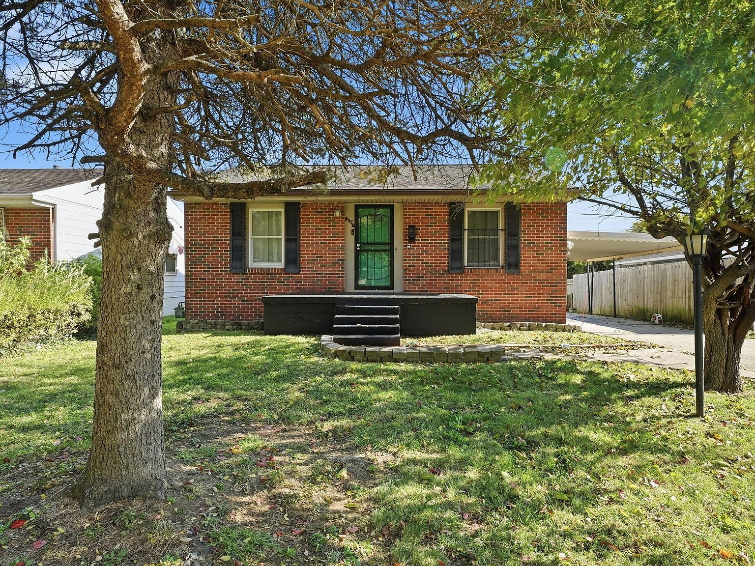 3172 Weirton Dr Columbus, OH 43207 - Thumbnail 2