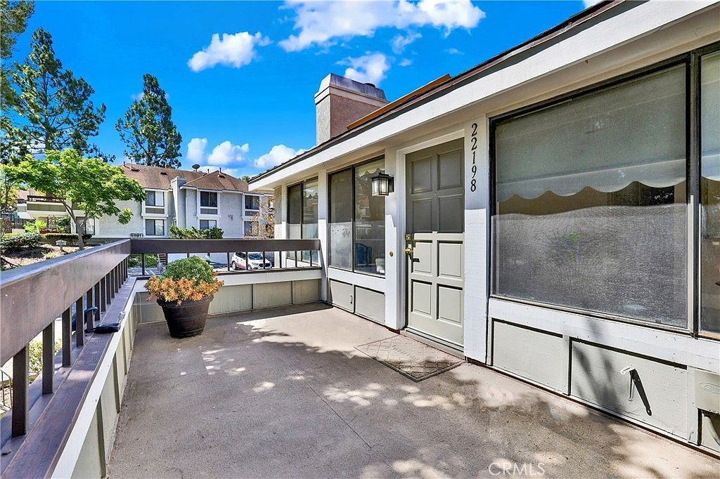 22198 Cedar Pointe Lake Forest, CA 92630, 92630