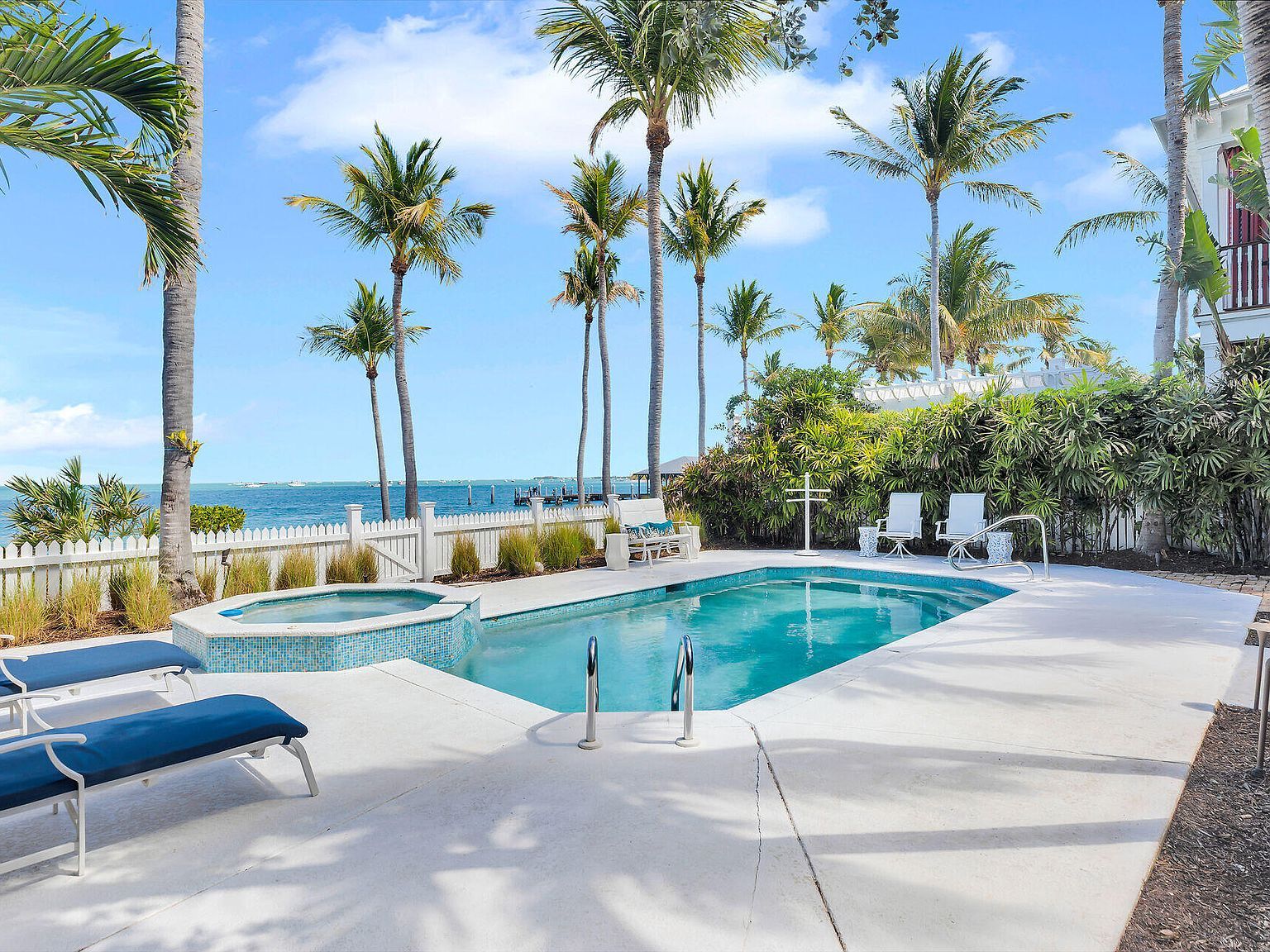 5 Sunset Key Dr Sunset Key, FL 33040  | Single Family