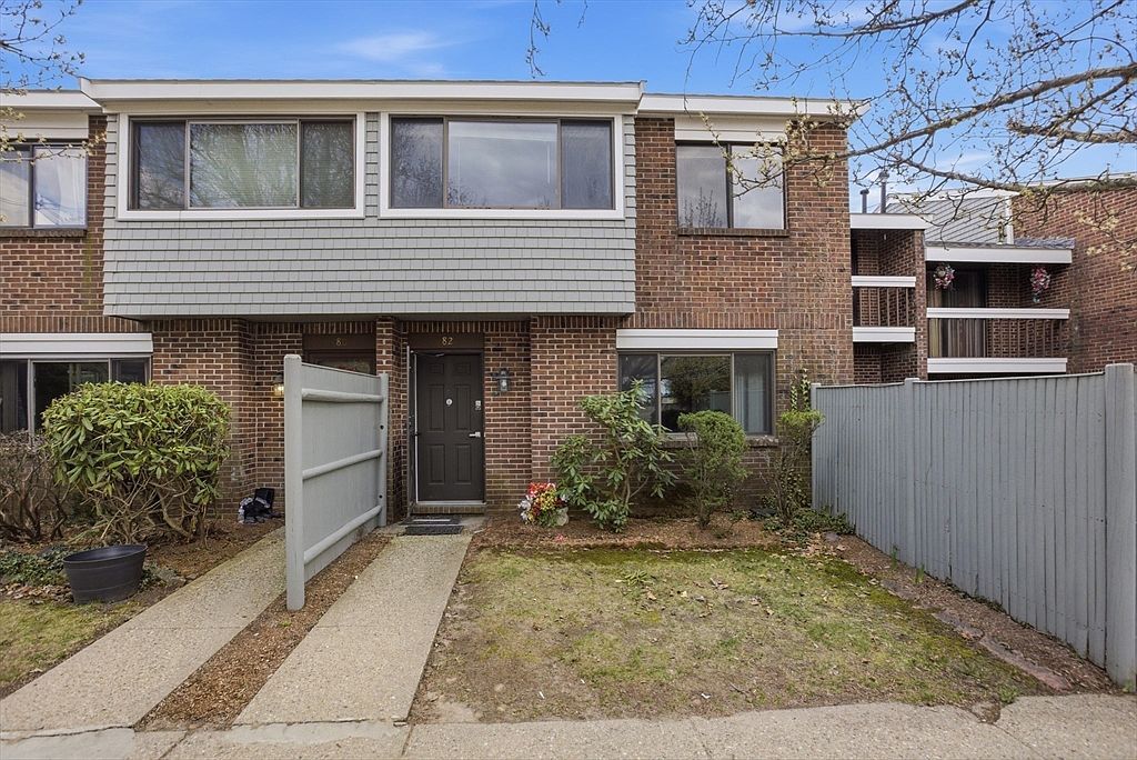 82 Bailey St #82 Stoughton, MA 02072  | New build