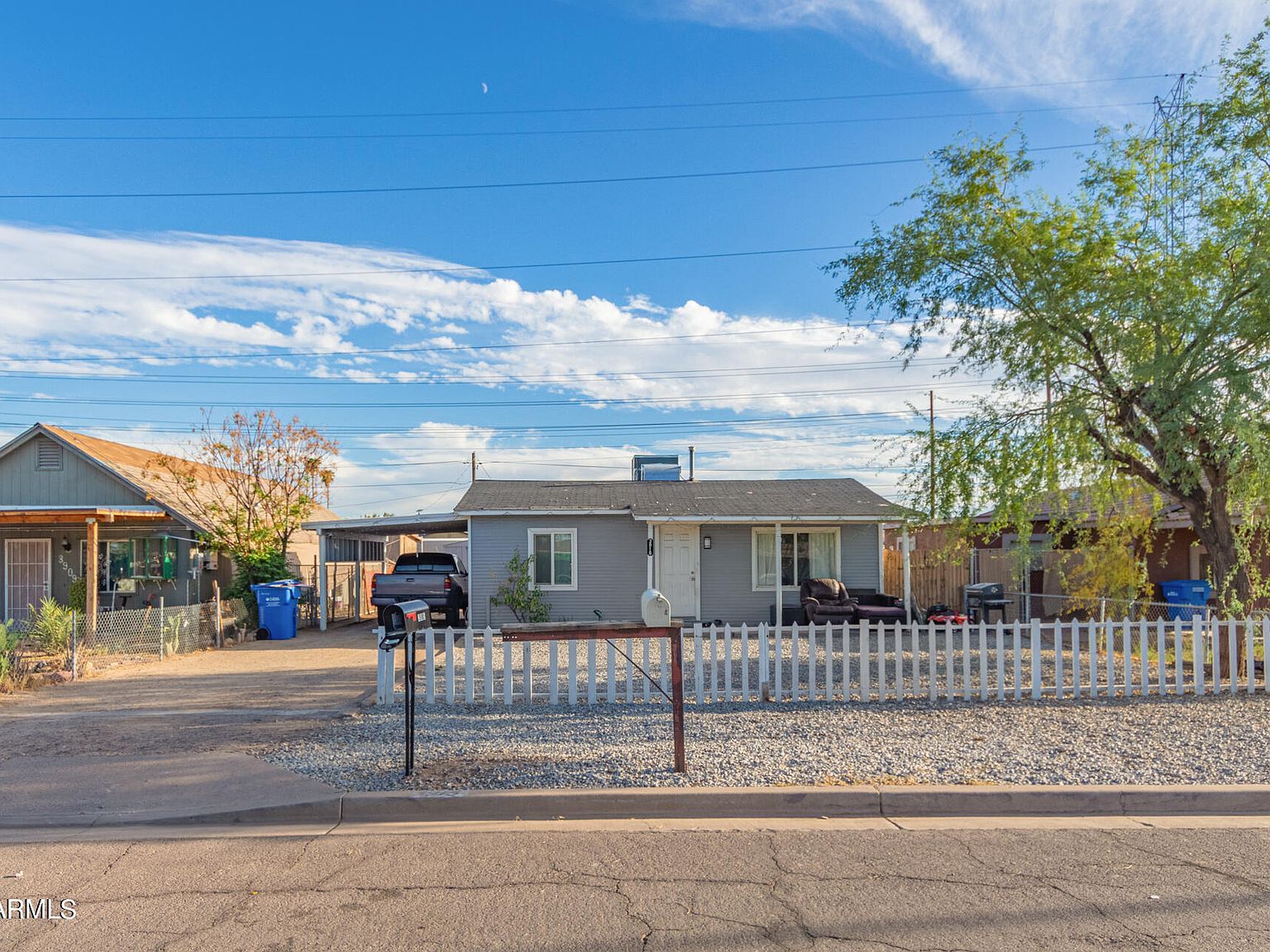 3913 W Sherman St Phoenix, AZ 85009 - Thumbnail 2