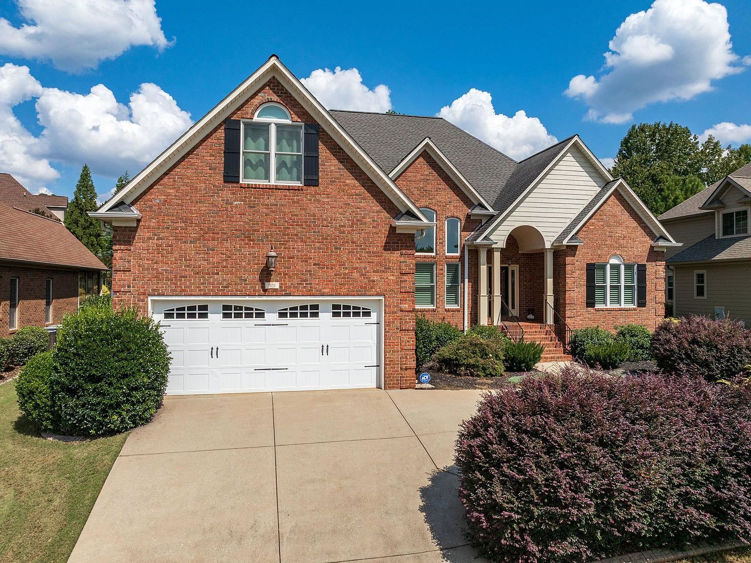 351 S Woodfin Ridge Dr Inman, SC 29349 - Thumbnail 2