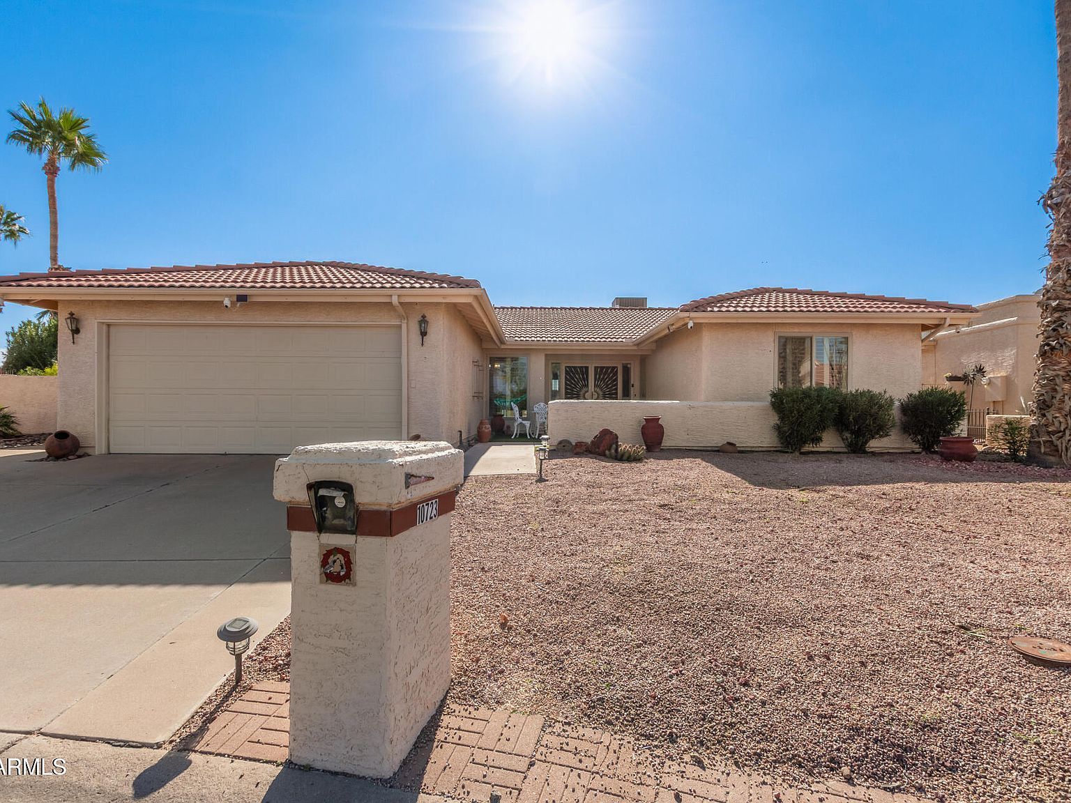 10723 E Navajo Pl Sun Lakes, AZ 85248 - Thumbnail 2
