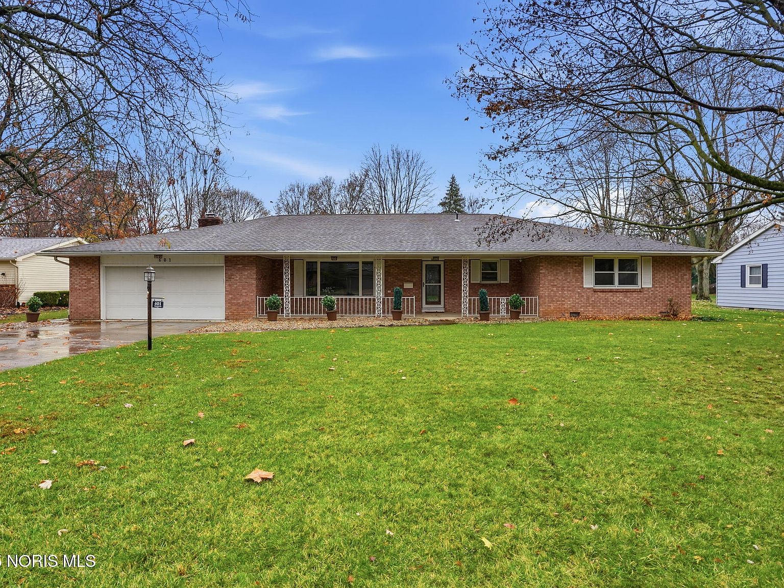 601 Yorkshire Dr Findlay, OH 45840 - Thumbnail 2