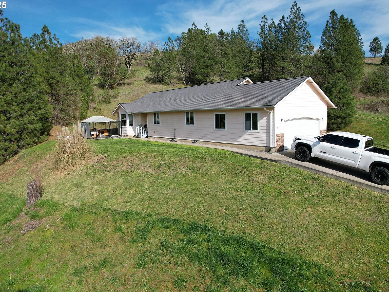 1357 NE Ballard Ct Myrtle Creek, OR 97457 - Thumbnail 2