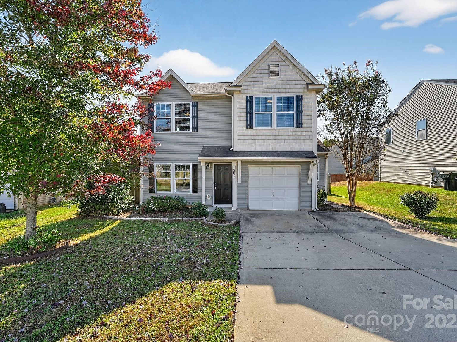 557 Sansberry Dr York, SC 29745 - Thumbnail 2