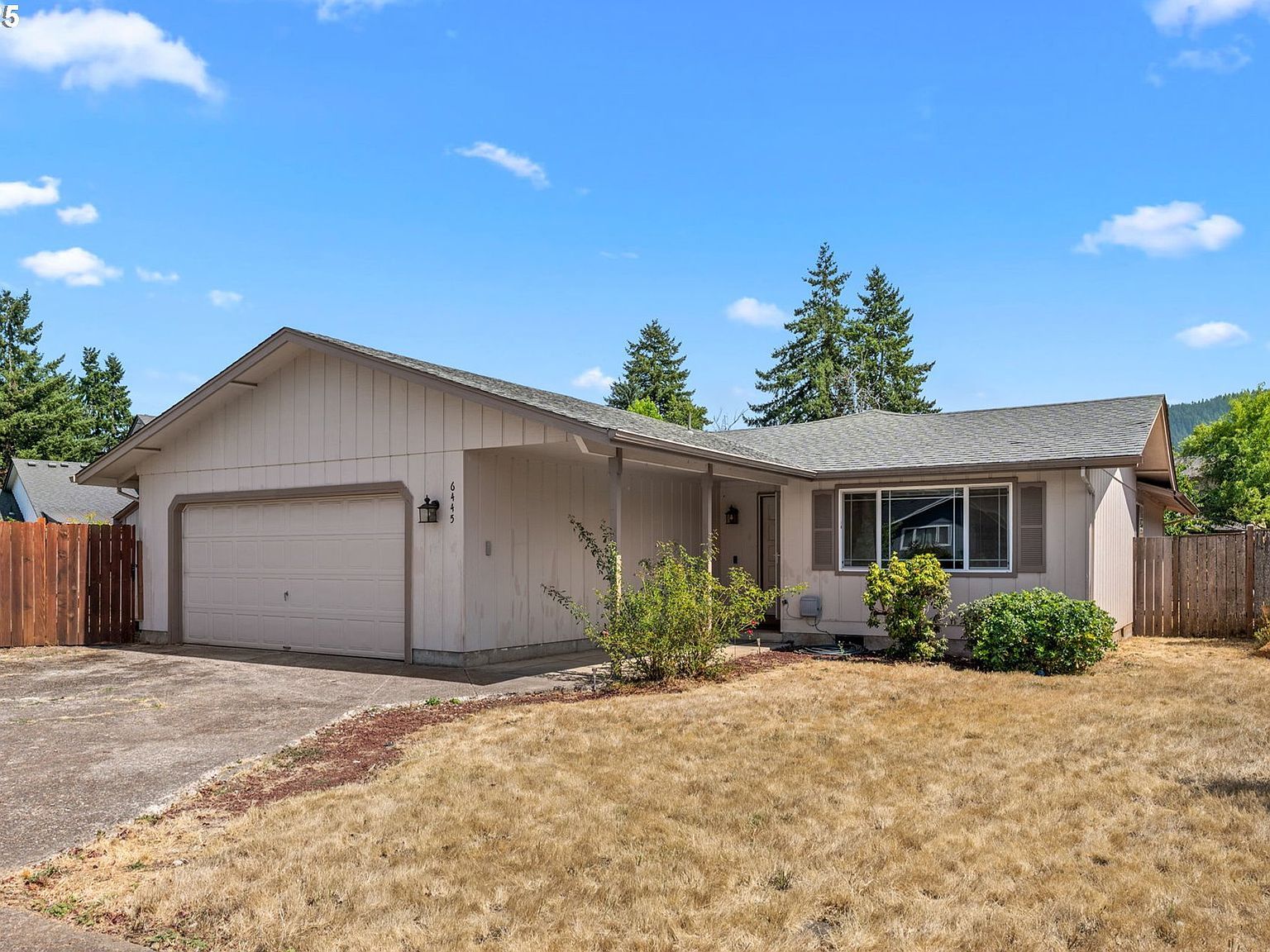6445 B St Springfield, OR 97478 - Thumbnail 2