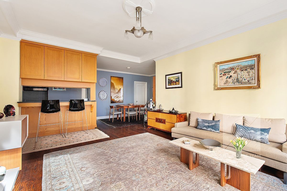 150 W 79th St APT 4A New York, NY 10024 - Thumbnail 2