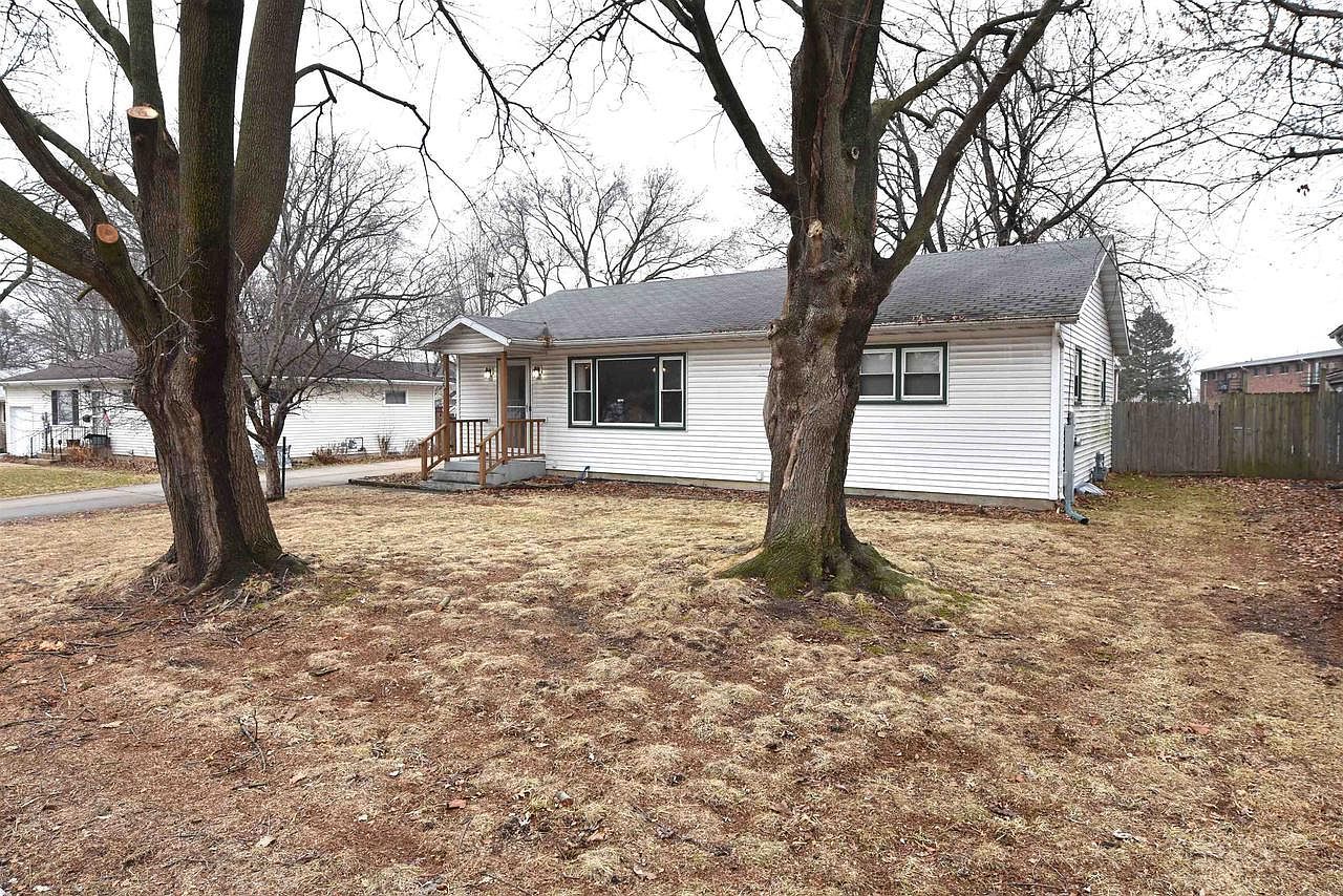 636 N Bird St Sun Prairie, WI 53590 - Thumbnail 2