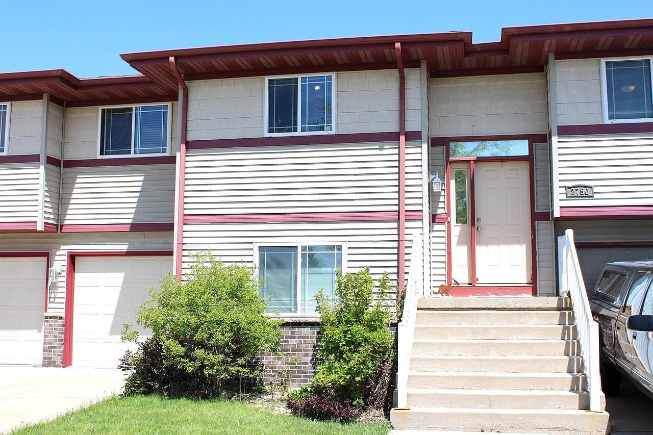 2750 Hazelnut Trl Sun Prairie, WI 53590, 53590