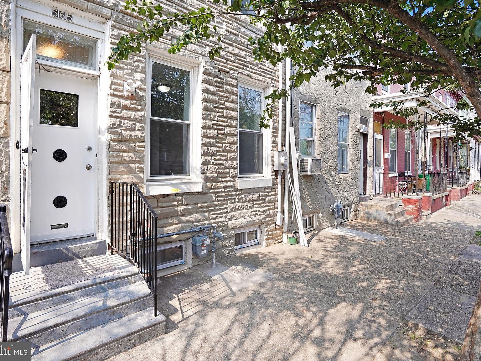 565 Line St Camden, NJ 08103 - Thumbnail 2