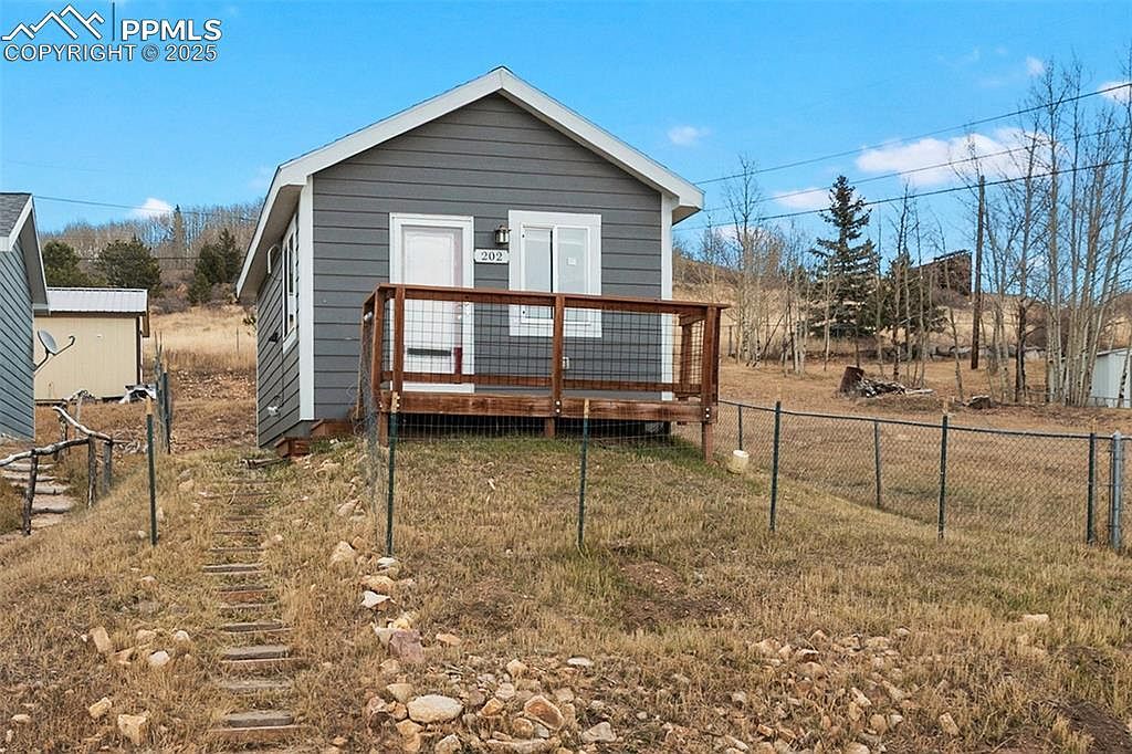 202 Silver St Cripple Creek, CO 80813 - Thumbnail 2