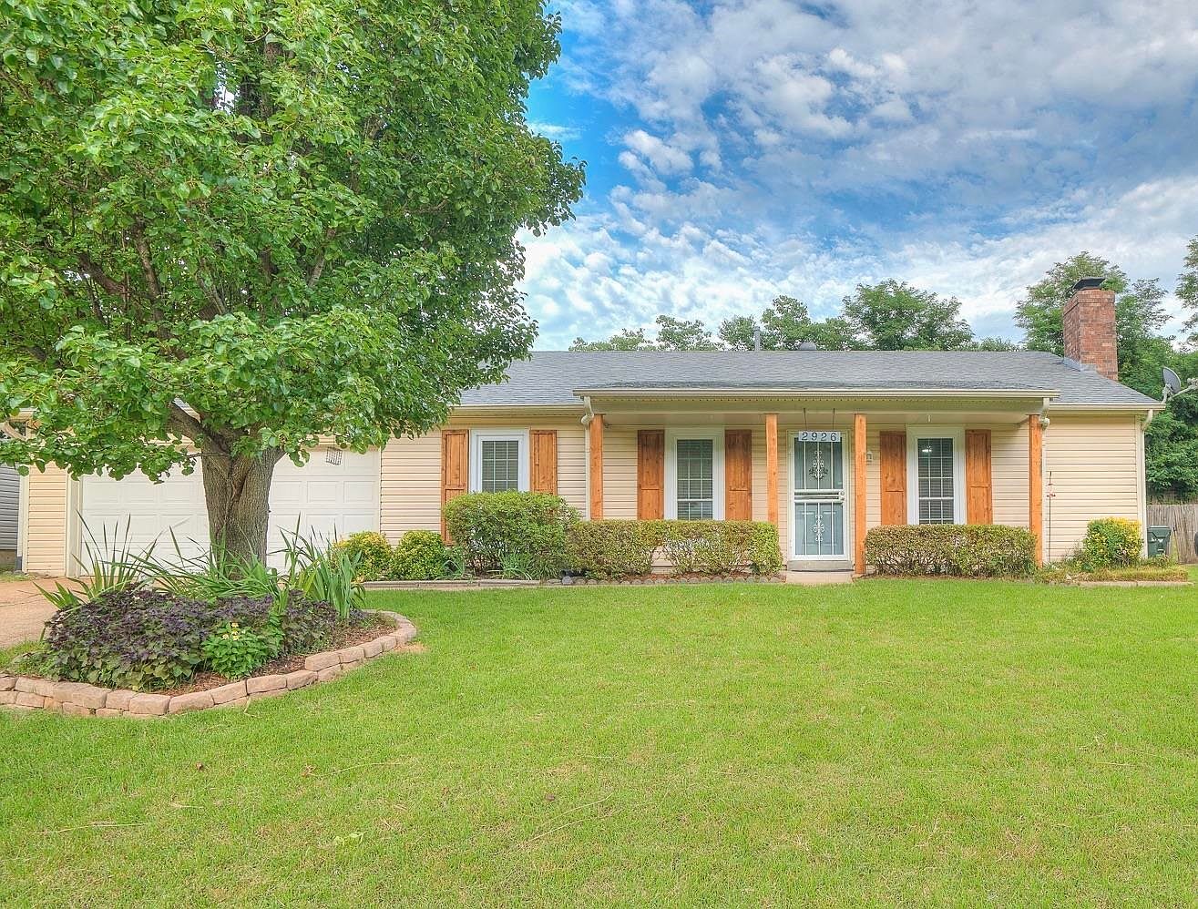 2926 Christoval St Memphis, TN 38133 - Thumbnail 2