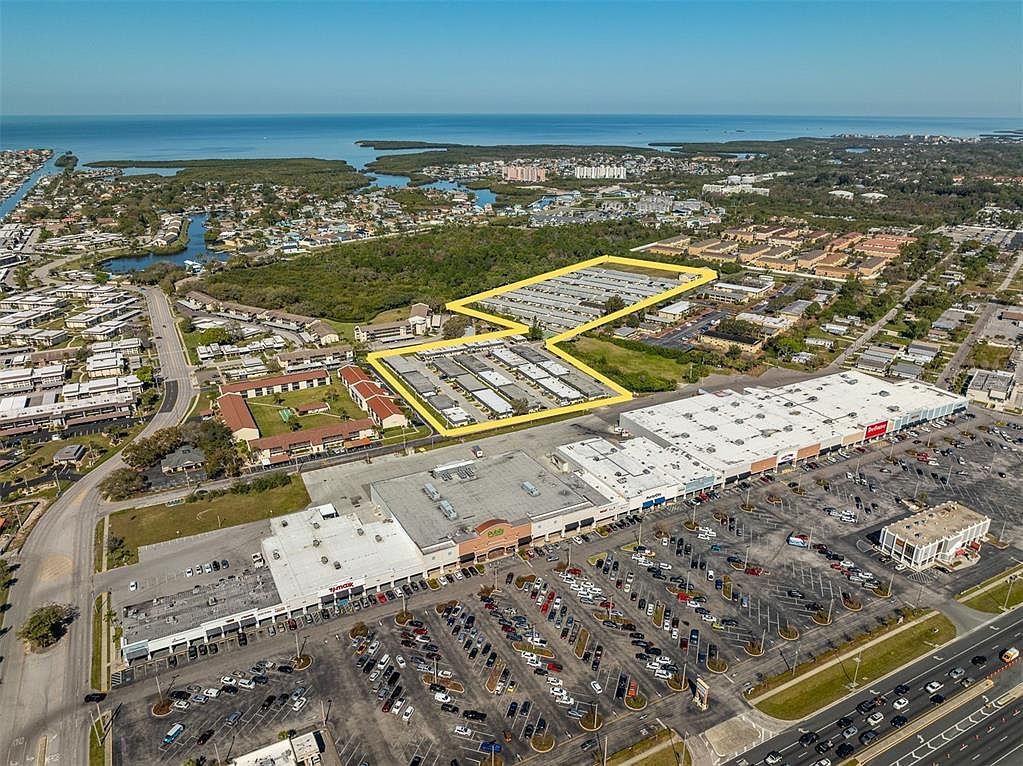 (undisclosed Address) New Pt Richey, FL 34652 - Thumbnail 2