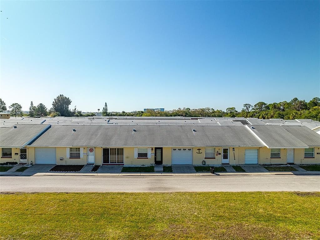4937 Docner St #4937 New Pt Richey, FL 34652 - Thumbnail 2