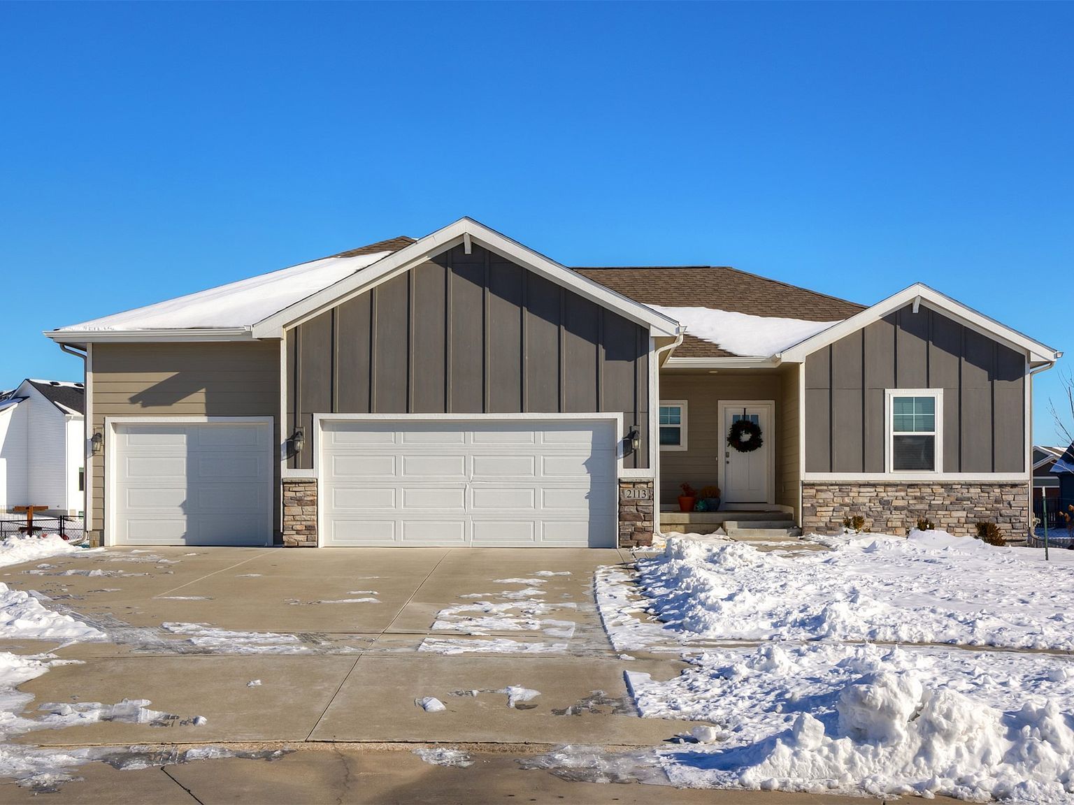 2113 NW Linwood Ct Ankeny, IA 50023 - Thumbnail 2