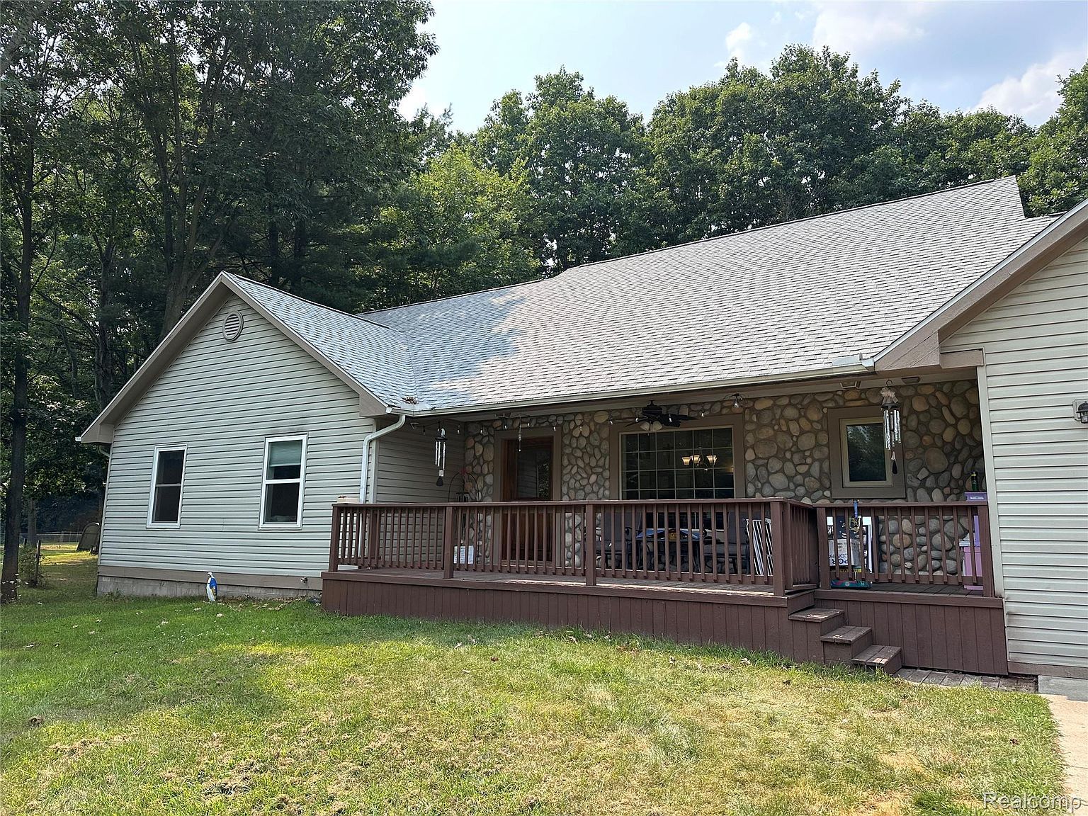 5435 Snow Den Trl Columbiaville, MI 48421 - Thumbnail 2