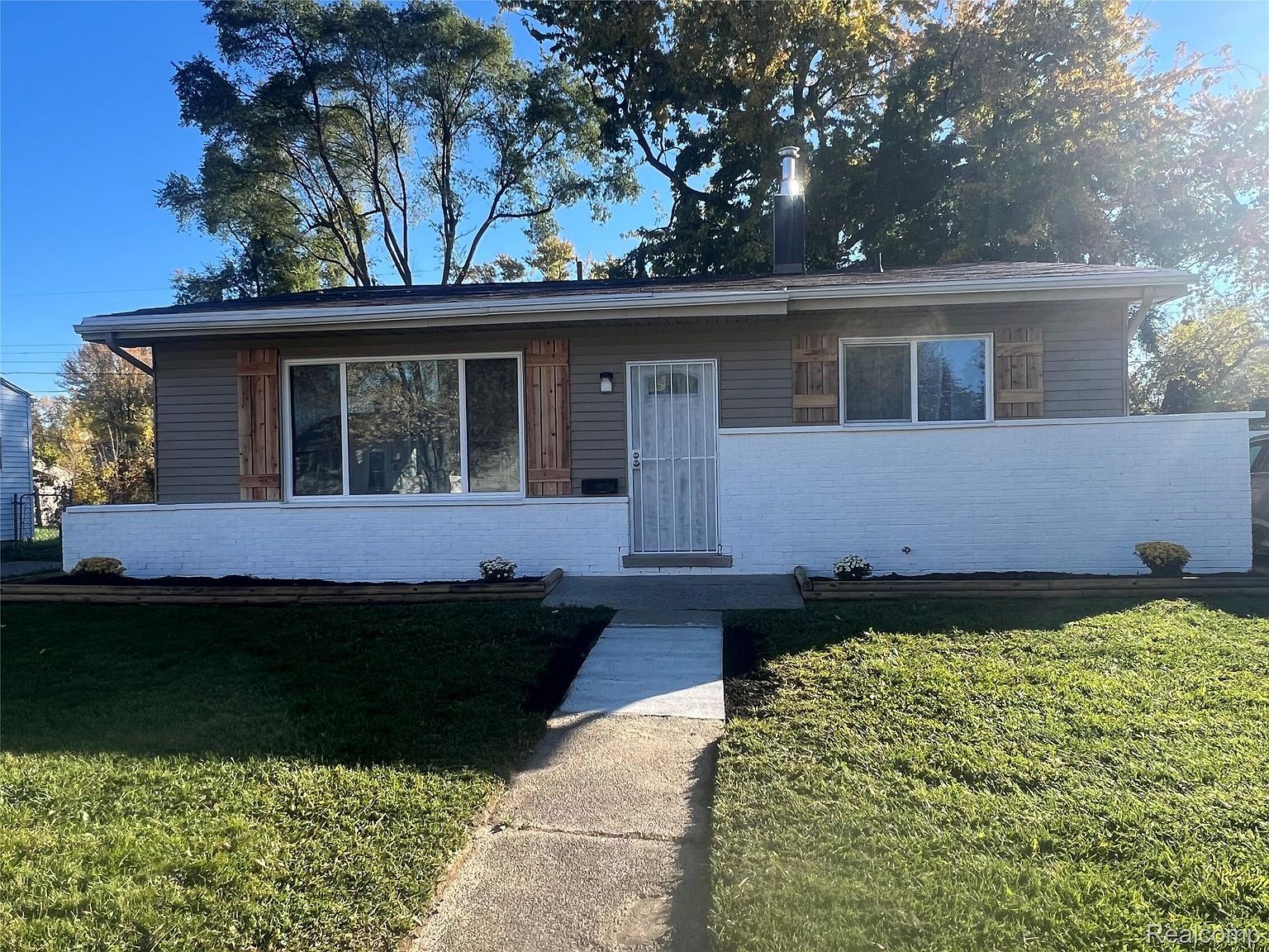 6094 Penwood Rd Mount Morris, MI 48458 - Thumbnail 2