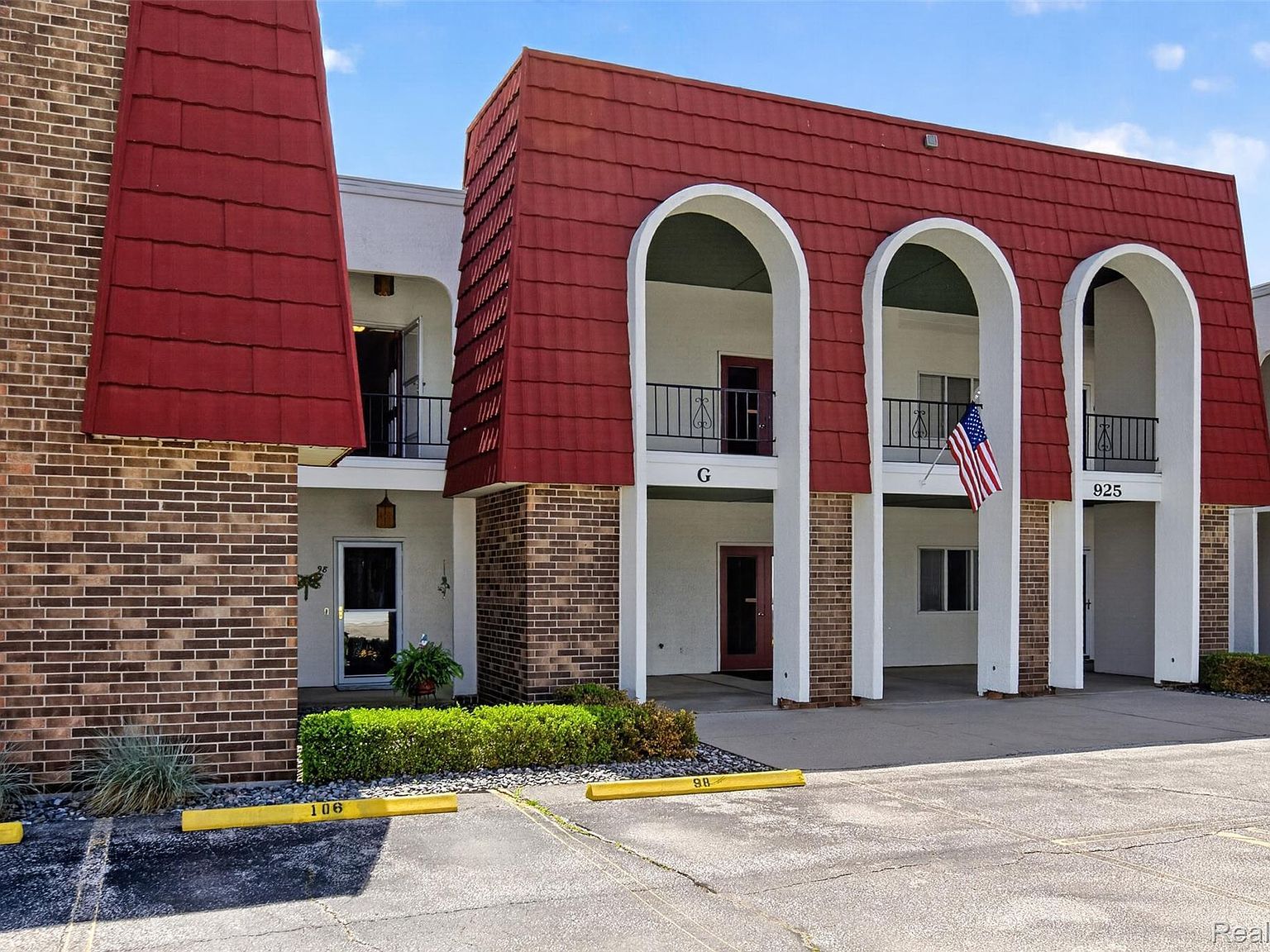 925 Kennely Rd #G-106 Saginaw, MI 48609 | Condominium