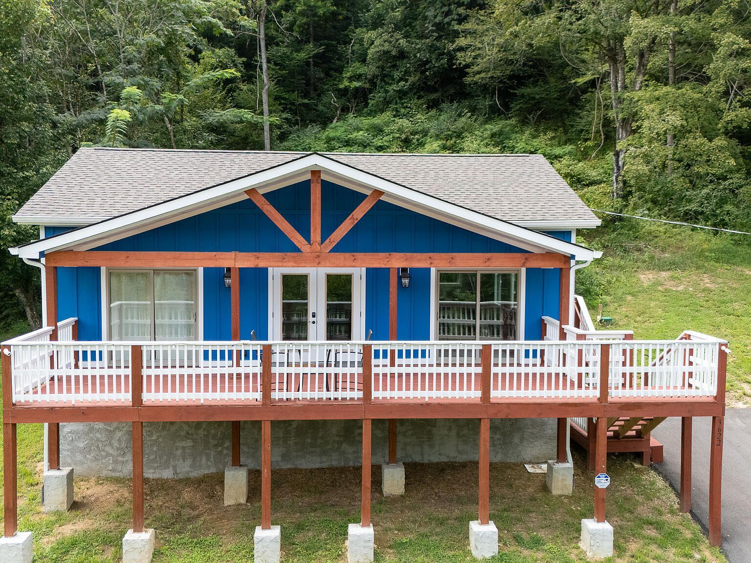 3622 Pittman Center Rd Sevierville, TN 37876 - Thumbnail 2