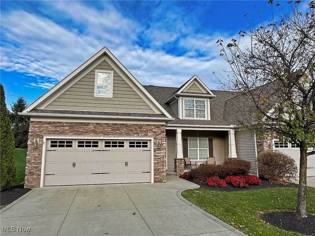 8607 Alexis Dr Macedonia, OH 44056 - Thumbnail 2