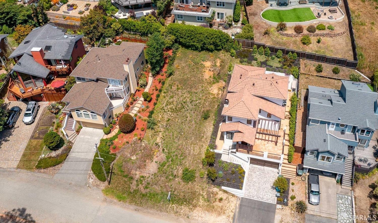 0 Sevilla Ave El Granada, CA 94018 - Thumbnail 2