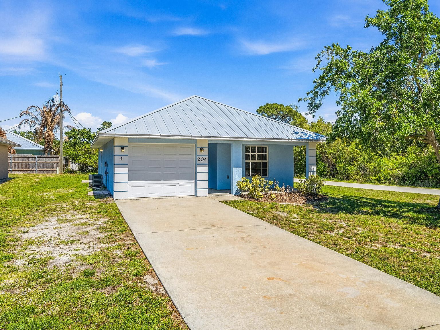 204 14th St SW #1 Vero Beach, FL 32962  | Single Family
