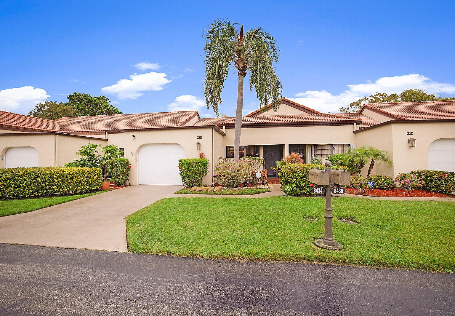 8434 Mooring Cir Boynton Beach, FL 33472 - Thumbnail 2