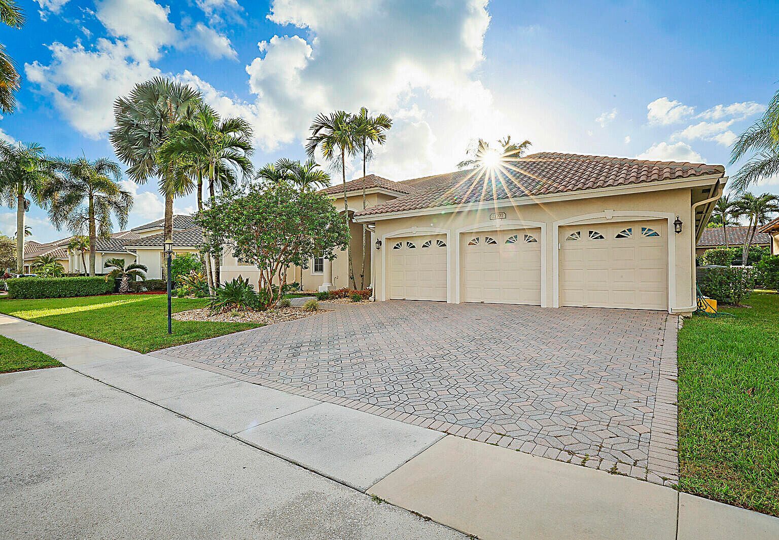 21707 Marigot Dr Boca Raton, FL 33428 - Thumbnail 2