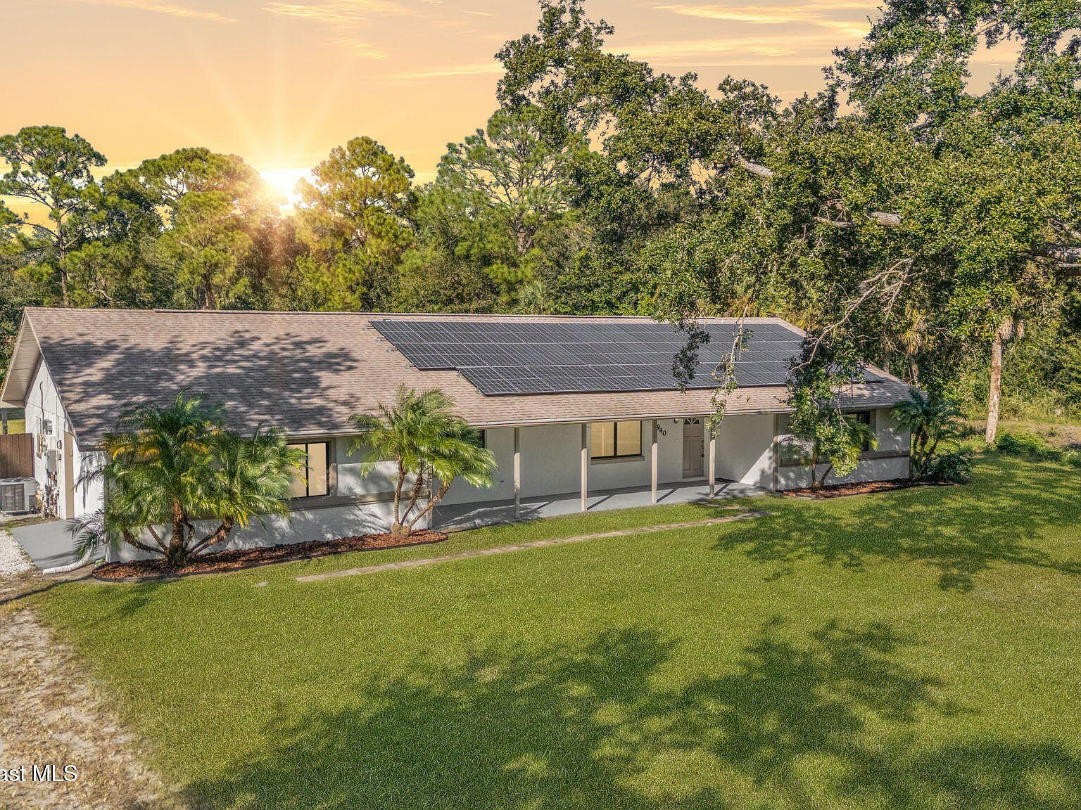 3940 Fairfax Dr Mims, FL 32754 - Thumbnail 2