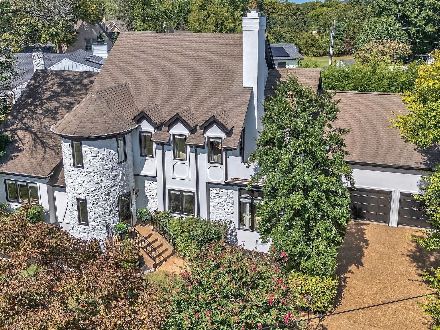 301 Mercury Dr Franklin, TN 37064 - Thumbnail 2