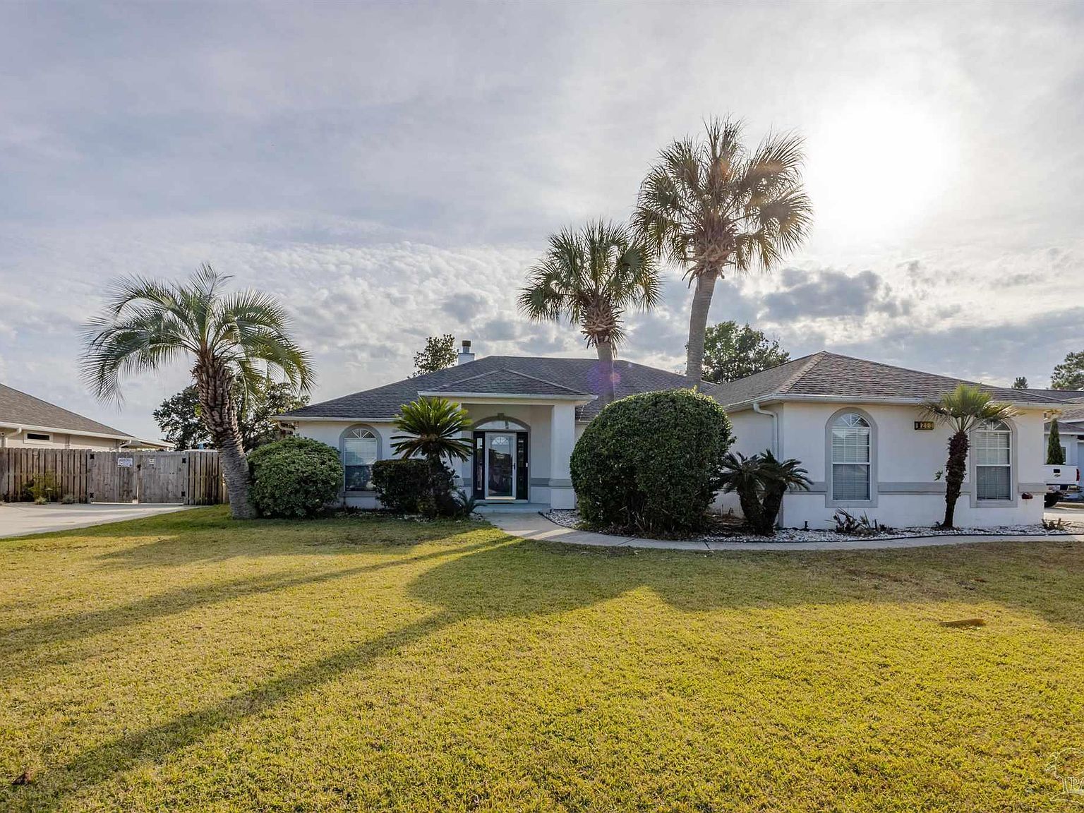 213 Clear Lake Dr Perdido Key, FL 32507 - Thumbnail 2