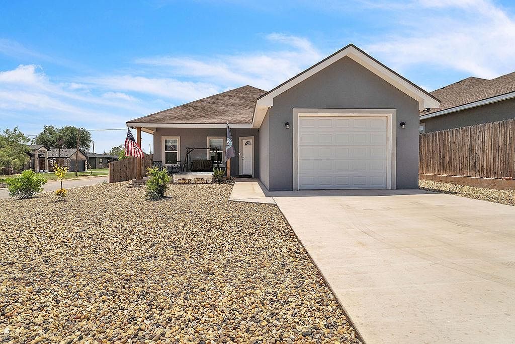 1404 Marijo Big Spring, TX 79720 - Thumbnail 2