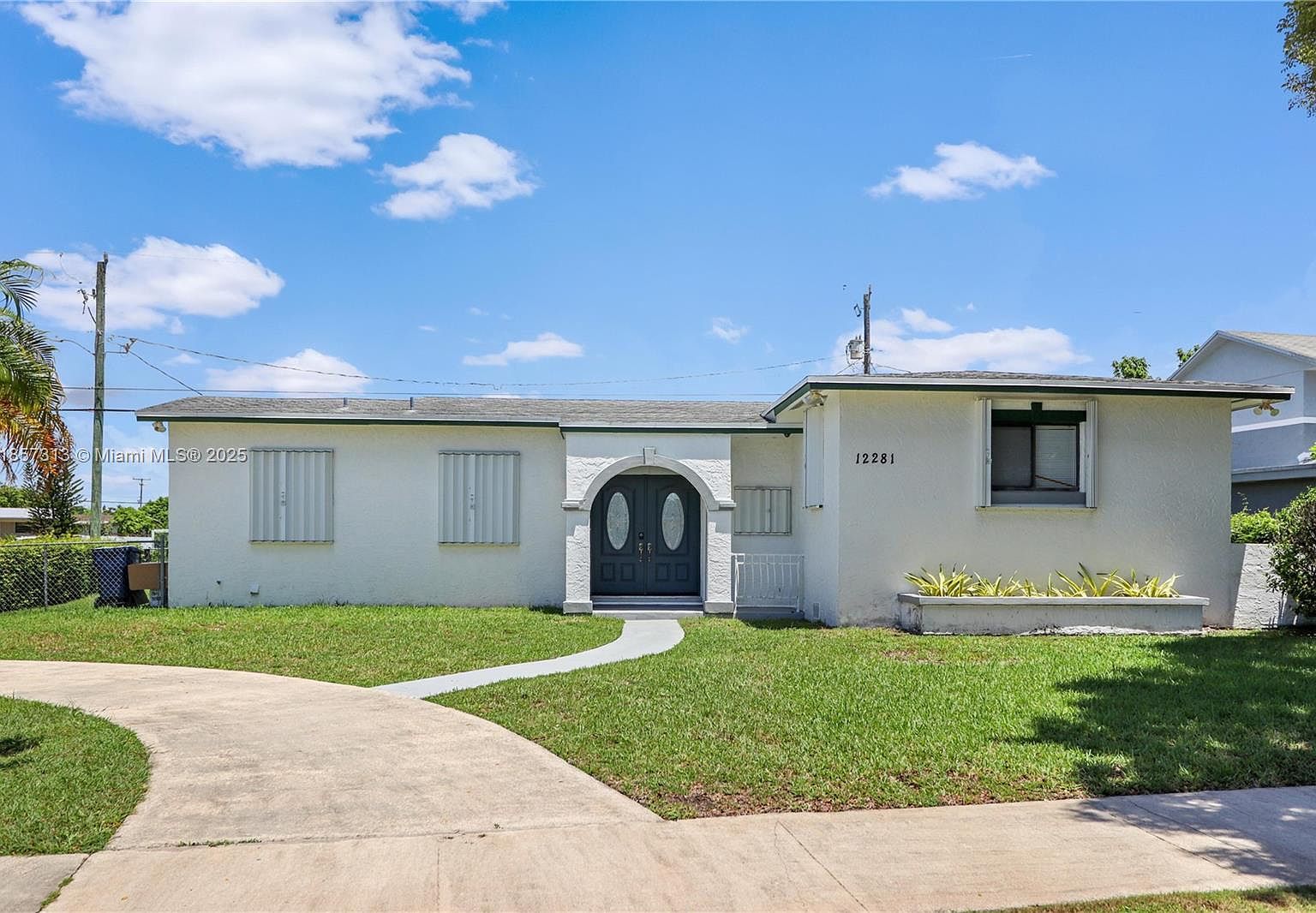 12281 SW 191st Ter Miami, FL 33177 - Thumbnail 2