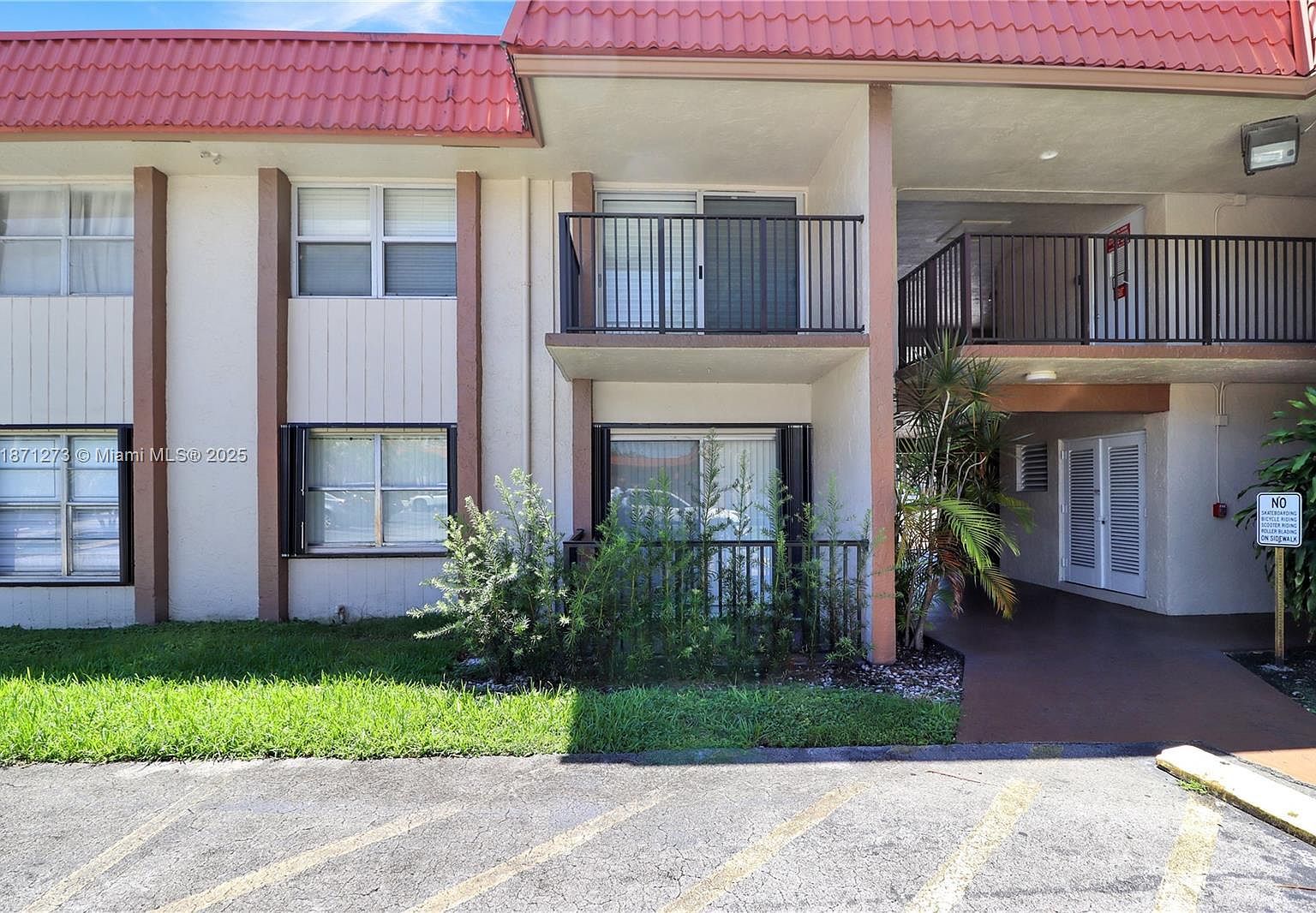 10511 SW 108th Ave #185 Miami, FL 33176 - Thumbnail 2