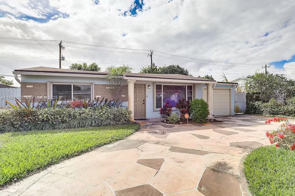 6950 SW 26th St Miramar, FL 33023 - Thumbnail 2