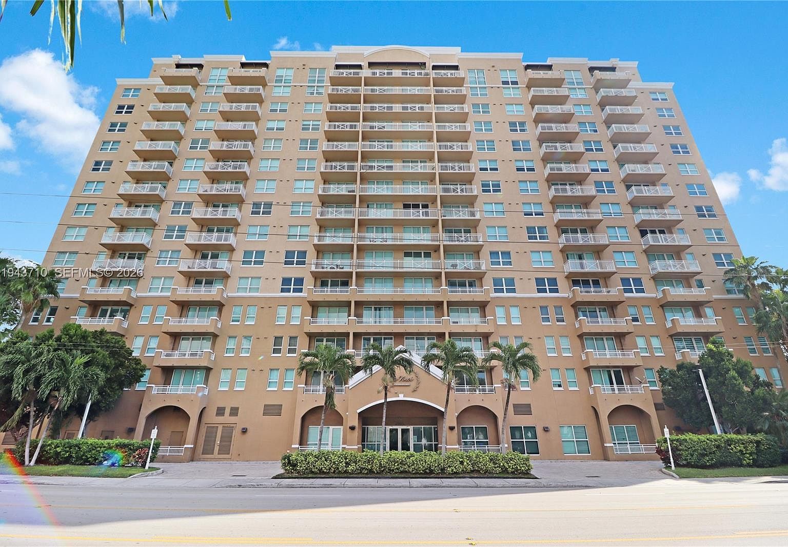 2665 SW 37th Ave APT 908 Miami, FL 33133 - Thumbnail 2