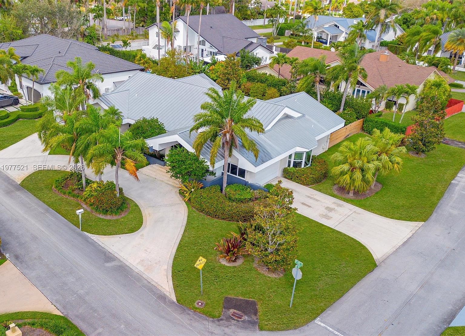 10101 SW 145th St Miami, FL 33176  | Single Family